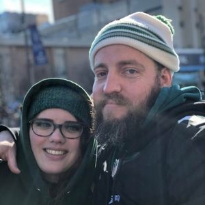 Meet your Posher, Lois